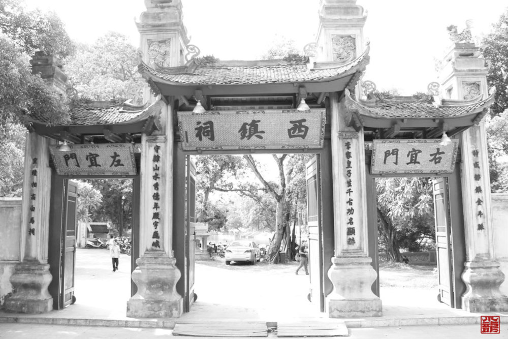 Voi Phuc Temple was officially established in 1065 under the Ly Dynasty